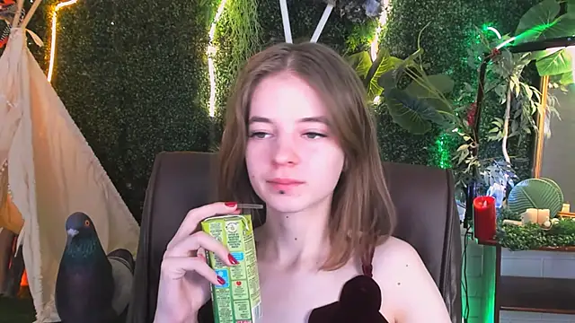 TinaDavil online show from 02-25-25, 02:11