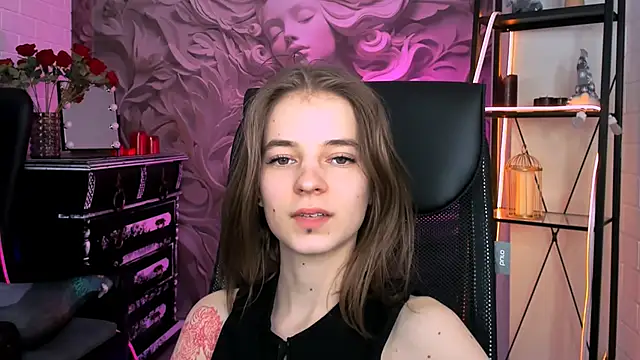 TinaDavil online show from 02-28-25, 04:10