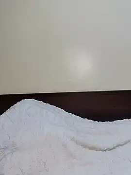 Snapshot of Ekaterina27 chatting on 02-25-25, 06:58 Ekaterina27 online show from 02-25-25, 06:58