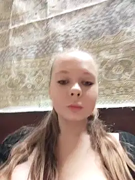 Snapshot of Ekaterina27 chatting on 02-26-26, 06:23 Ekaterina27 online show from 02-26-26, 06:23