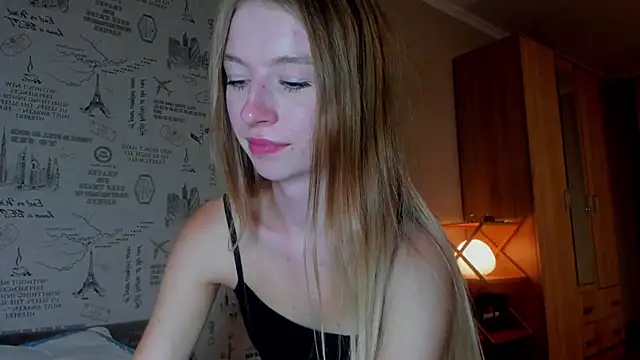 minidivaa  online show from 09-22-25, 06:21