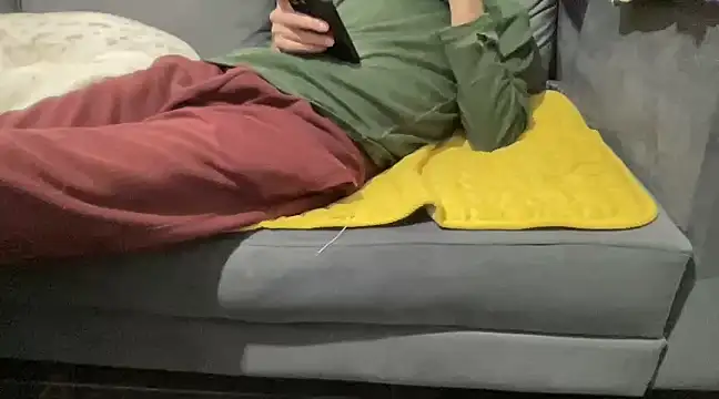 4small4inchlol online show from 01-30-25, 09:14