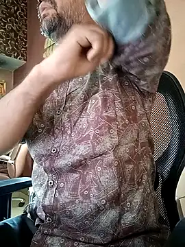 daddy indian online show from 11-22-25, 04:22