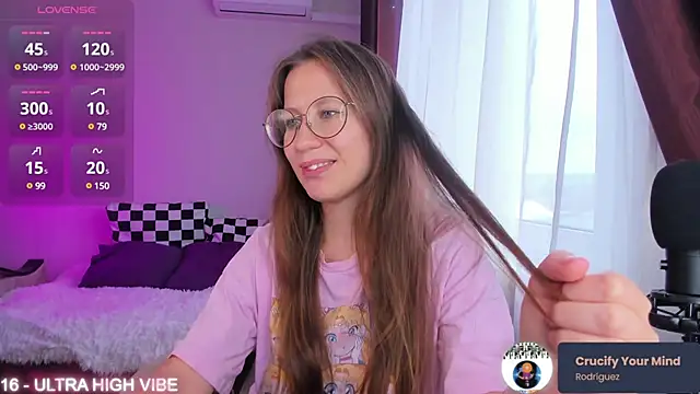 Snapshot of ms_allison_w chatting on 02-03-25, 10:14 ms allison w online show from 02-03-25, 10:14