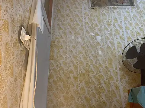 Snapshot of GaaTto chatting on 02-10-25, 11:55 GaaTto online show from 02-10-25, 11:55