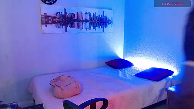 mixie cute online show from 02-21-25, 09:00