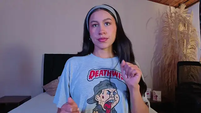 EmiGomez  online show from 03-13-26, 01:18