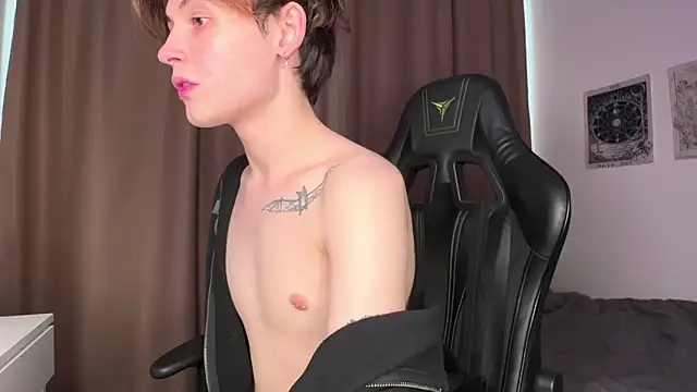 Snapshot of princeofsuccubs chatting on 02-13-25, 10:55 princeofsuccubs online show from 02-13-25, 10:55