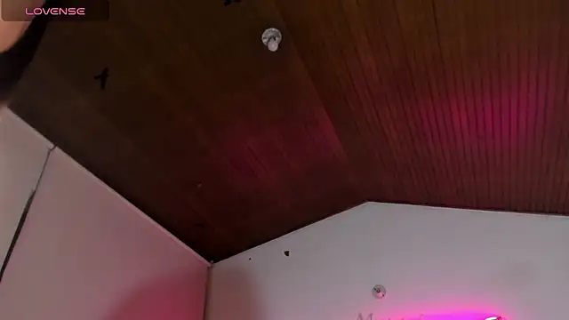 Snapshot of Melody_Ds chatting on 12-10-24, 02:48 Melody Ds online show from 12-10-24, 02:48