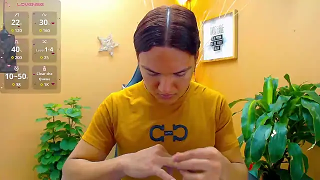 Snapshot of aslyhernandez_7 chatting on 03-14-25, 03:36 aslyhernandez 7 online show from 03-14-25, 03:36