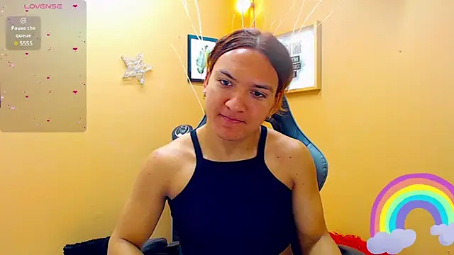 Snapshot of aslyhernandez_7 chatting on 03-18-25, 11:52 aslyhernandez 7 online show from 03-18-25, 11:52