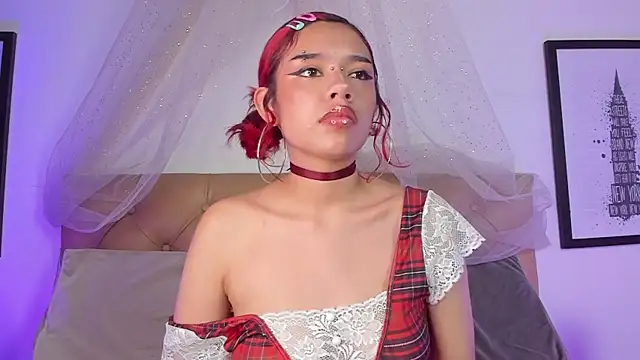 Snapshot of Redpandaa_ chatting on 01-09-25, 04:52 Redpandaa online show from 01-09-25, 04:52