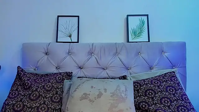 Snapshot of Redpandaa_ chatting on 02-05-25, 02:37 Redpandaa online show from 02-05-25, 02:37