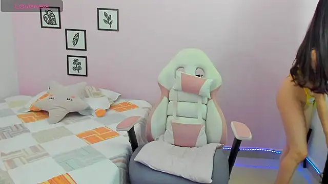 sophie pazz online show from 10-03-25, 10:40