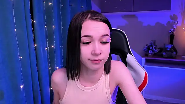 LilithStrangfor online show from 12-23-24, 08:25