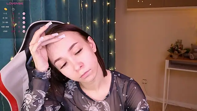 LilithStrangfor online show from 12-30-24, 03:03