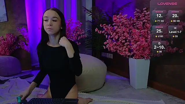 LilithStrangfor online show from 10-10-25, 09:25