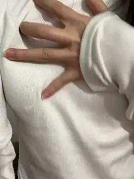 Snapshot of Vani_S2 chatting on 12-30-24, 03:35 Vani S2 online show from 12-30-24, 03:35