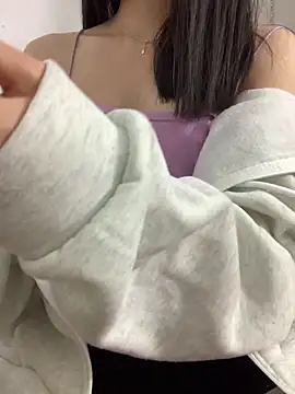 Snapshot of Vani_S2 chatting on 01-02-25, 07:33 Vani S2 online show from 01-02-25, 07:33