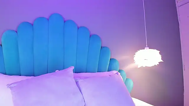 CaitlynCouper online show from 03-15-25, 11:17