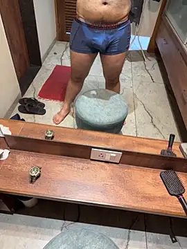 versatile guy01 online show from 11-14-25, 03:05