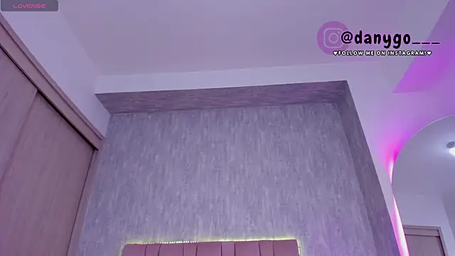 Snapshot of ZarianaEvanz chatting on 03-16-25, 09:37 ZarianaEvanz online show from 03-16-25, 09:37