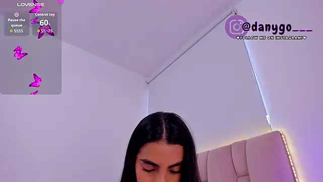 Snapshot of ZarianaEvanz chatting on 09-23-25, 09:18 ZarianaEvanz online show from 09-23-25, 09:18