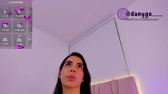 Snapshot of ZarianaEvanz chatting on 09-30-25, 10:59 ZarianaEvanz online show from 09-30-25, 10:59