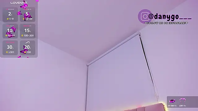 Snapshot of ZarianaEvanz chatting on 10-05-25, 11:02 ZarianaEvanz online show from 10-05-25, 11:02