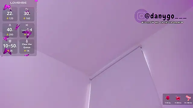 Snapshot of ZarianaEvanz chatting on 10-29-25, 09:49 ZarianaEvanz online show from 10-29-25, 09:49