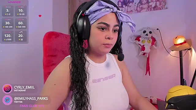 Snapshot of Angels_Emily chatting on 01-03-25, 01:27 Angels Emily online show from 01-03-25, 01:27