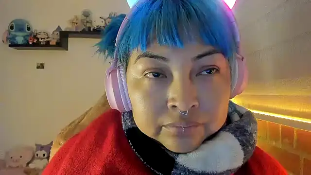 Snapshot of Shaddycute_ chatting on 12-22-25, 01:08 Shaddycute online show from 12-22-25, 01:08