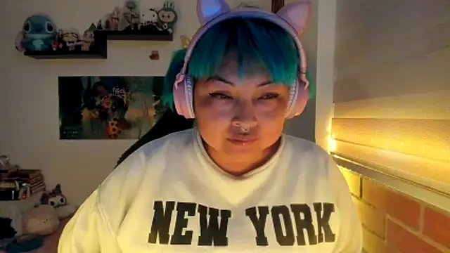 Snapshot of Shaddycute_ chatting on 01-31-26, 07:11 Shaddycute online show from 01-31-26, 07:11