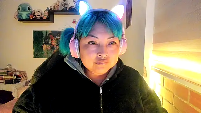 Snapshot of Shaddycute_ chatting on 02-04-26, 12:22 Shaddycute online show from 02-04-26, 12:22