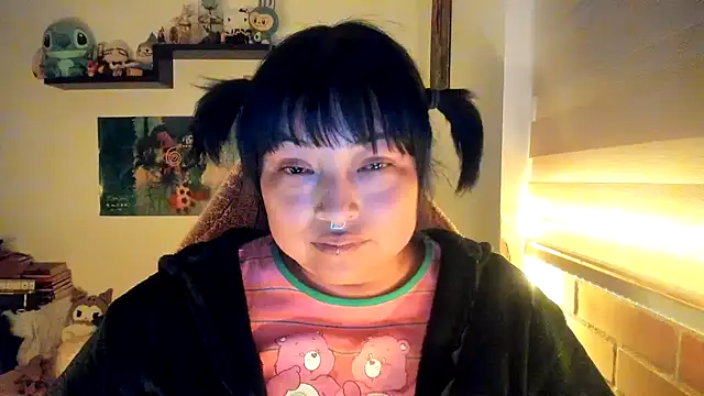 Snapshot of Shaddycute_ chatting on 02-11-26, 12:04 Shaddycute online show from 02-11-26, 12:04