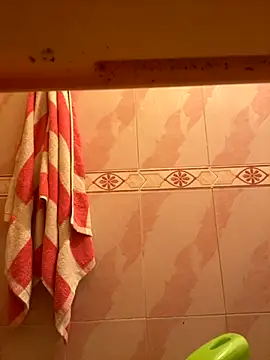 L-LOVE online show from 10-15-25, 08:09