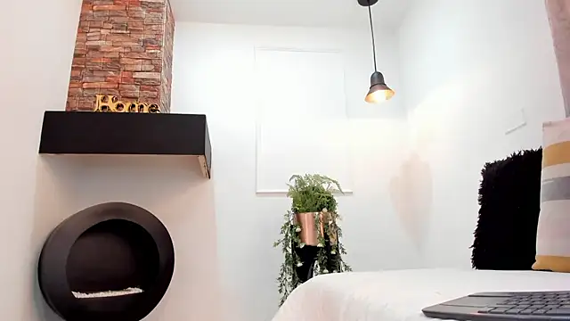 Snapshot of _nina_sweet chatting on 01-23-25, 12:09 nina sweet online show from 01-23-25, 12:09