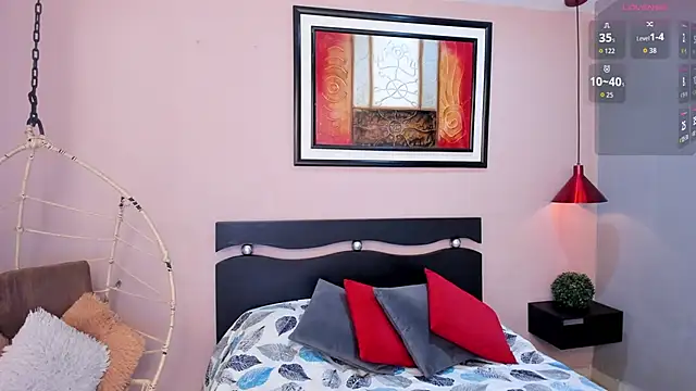 Snapshot of _nina_sweet chatting on 10-02-25, 12:01 nina sweet online show from 10-02-25, 12:01