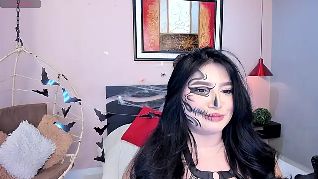 Snapshot of _nina_sweet chatting on 10-31-25, 12:06 nina sweet online show from 10-31-25, 12:06