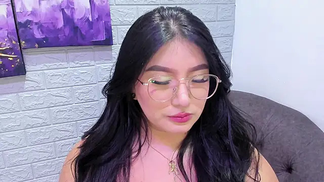 Snapshot of _nina_sweet chatting on 12-14-25, 01:16 nina sweet online show from 12-14-25, 01:16