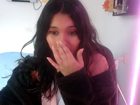 HannaKlein online show from 09-08-25, 05:34