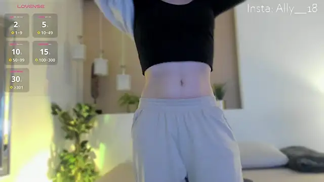 Snapshot of Ally_addams chatting on 02-13-25, 06:30 Ally addams online show from 02-13-25, 06:30