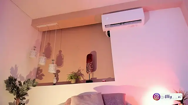 Snapshot of Ally_addams chatting on 09-15-25, 04:23 Ally addams online show from 09-15-25, 04:23