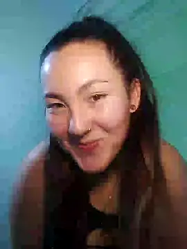 Snapshot of Elle_Lee_ chatting on 02-12-25, 11:09 Elle Lee  online show from 02-12-25, 11:09