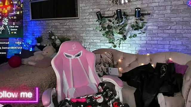 Snapshot of Alex_Howell chatting on 01-20-25, 02:53 Alex Howell online show from 01-20-25, 02:53