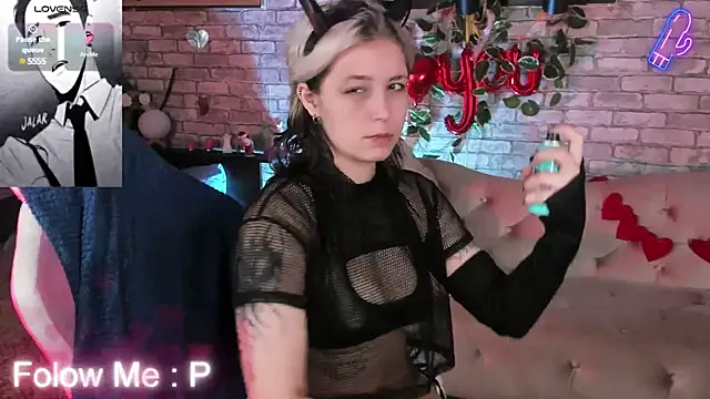 Snapshot of Alex_Howell chatting on 02-27-25, 08:53 Alex Howell online show from 02-27-25, 08:53