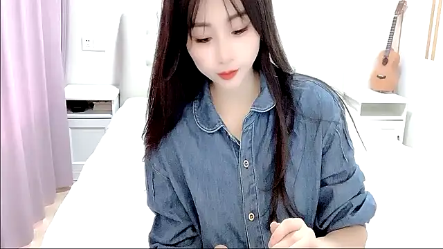 aisha123123 online show from 10-18-25, 02:36