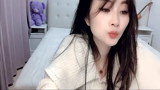 aisha123123 online show from 10-31-25, 02:40