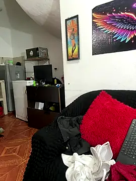 karenlennox1 online show from 11-30-25, 10:25