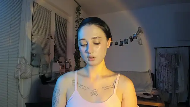 Jenny darling love online show from 09-24-25, 06:33